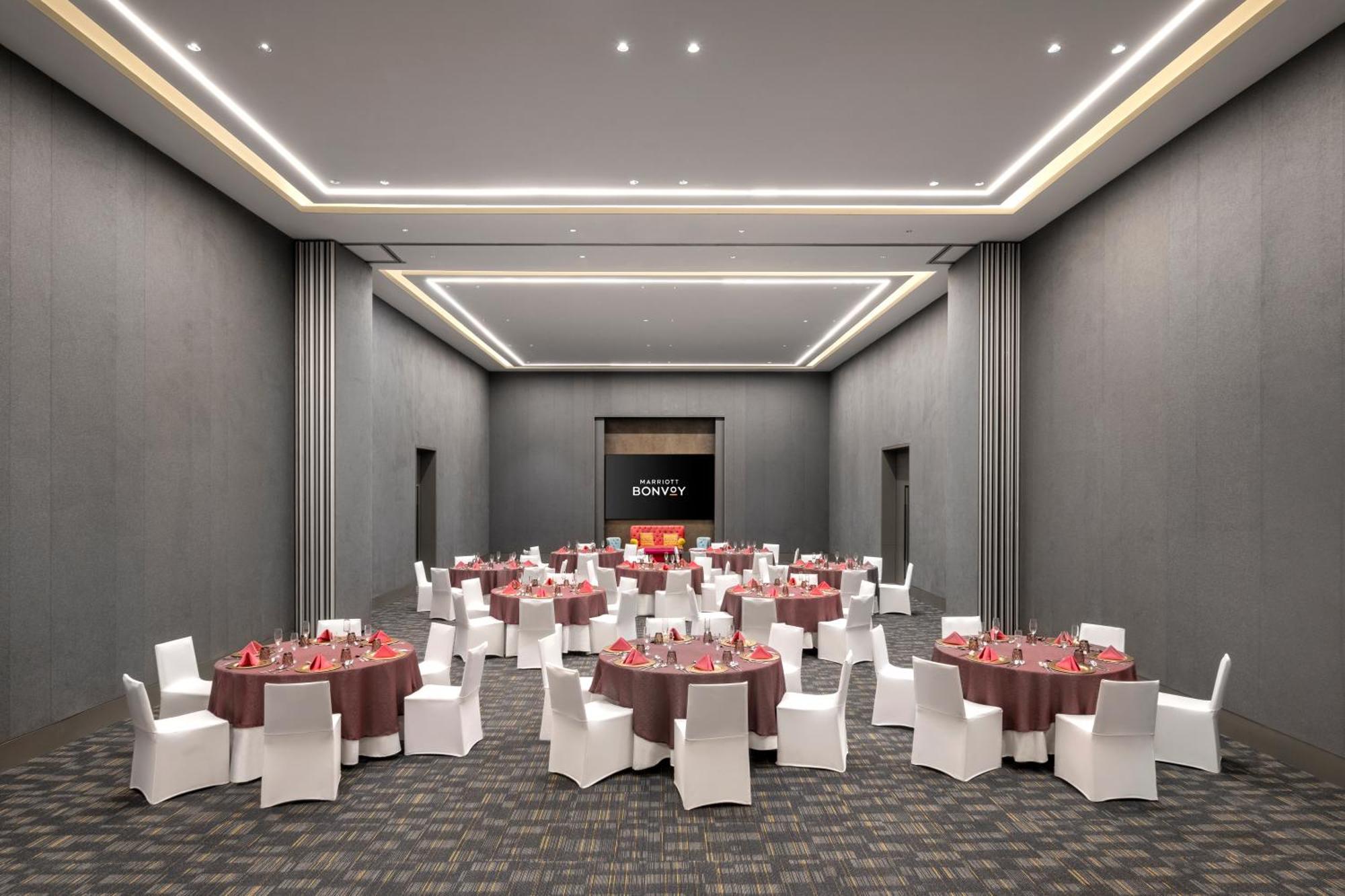 Moxy Bengaluru Airport Prestige Tech Cloud 호텔 Devanahalli 외부 사진